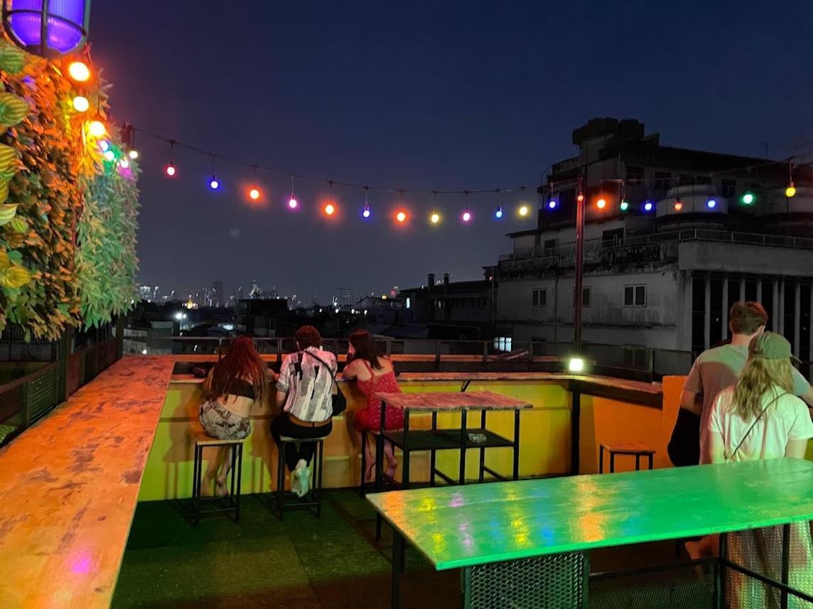 Liberta Hostel Bangkok Eksteriør billede